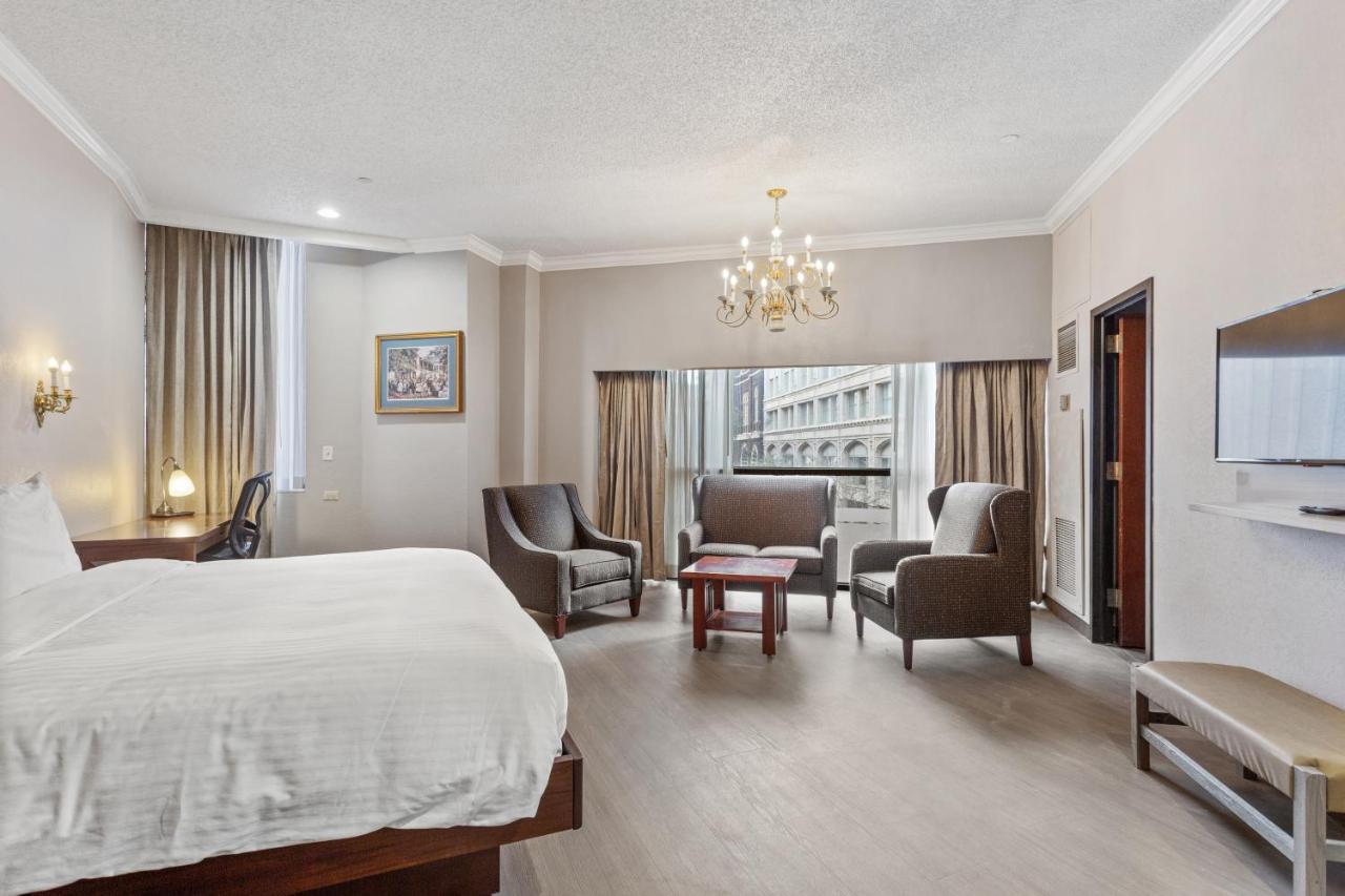 Wyndham Garden Baronne Plaza Hotell New Orleans Exteriör bild