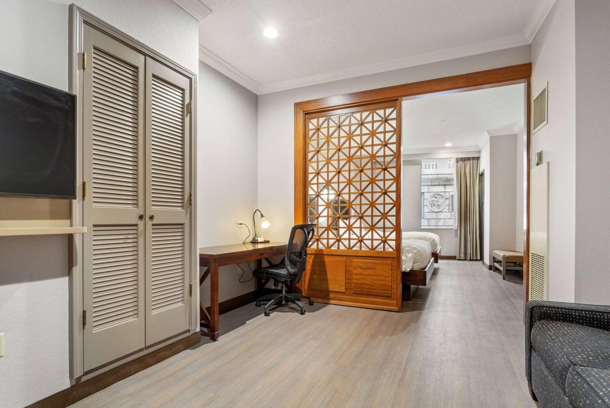 Wyndham Garden Baronne Plaza Hotell New Orleans Exteriör bild